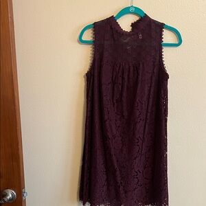Sleeveless Lace Dress in Deep Purple